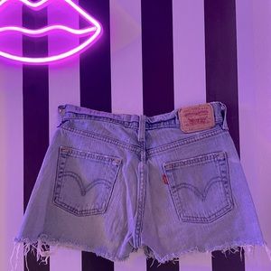 Levi Slim Straight Shorts (vintage)